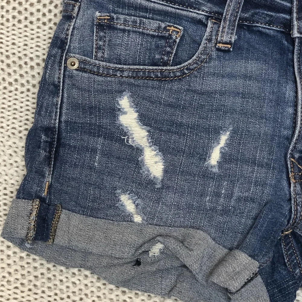 Express Low Rise Distressed Shorts - Picture 3 of 8